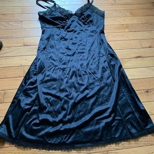 adonna dress slit